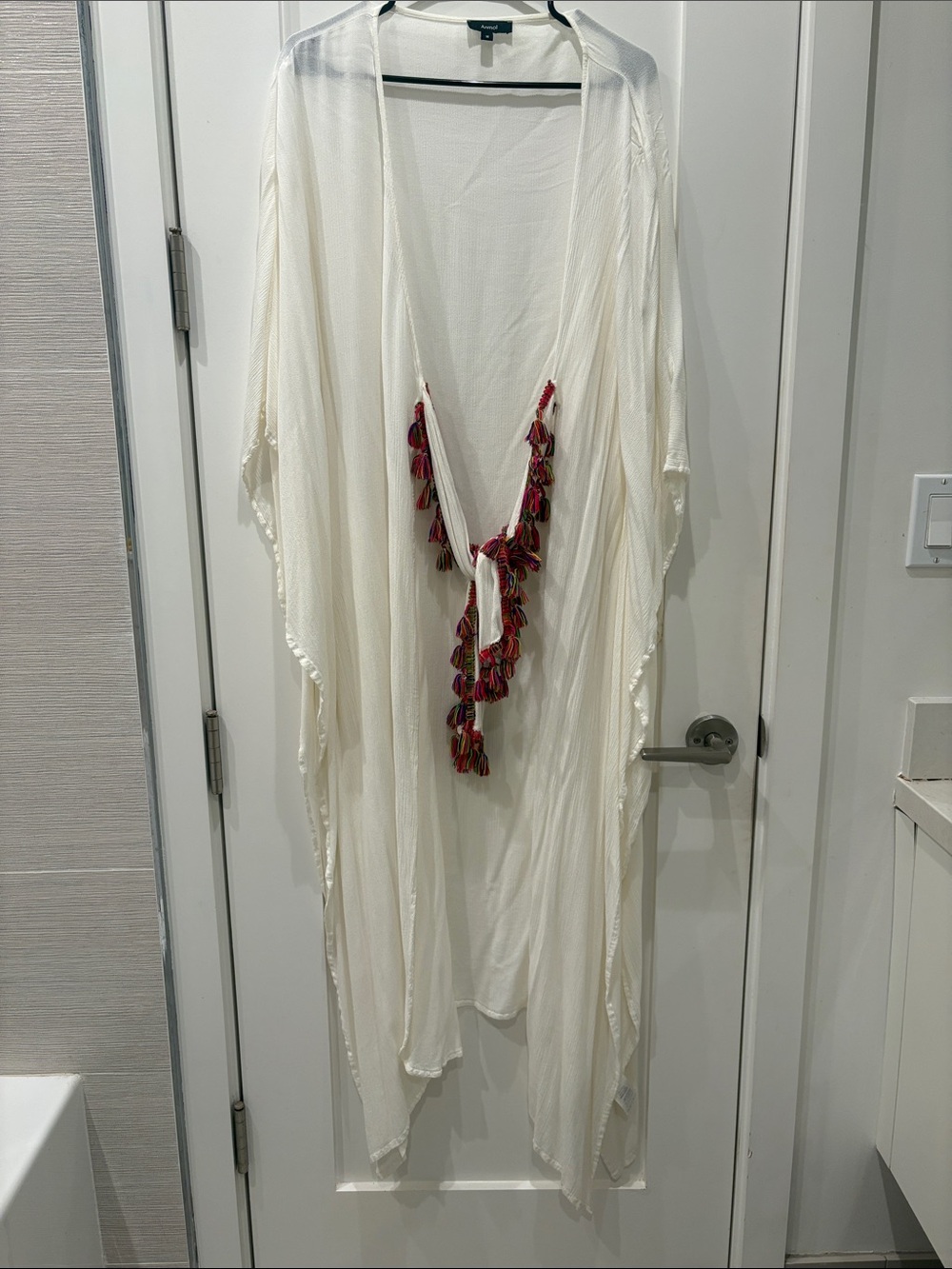 Source Unknown White Swim Coverup with Red-Pink Tassel Trim